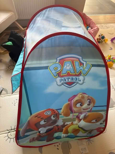 Photo of free Kids pop up tent (Bromley common, BR2) #3