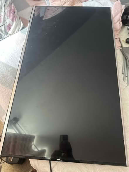 Photo of free Broken screen Tv (Normanton, West Yorkshire) #1