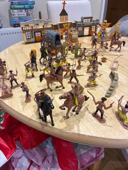 Photo of free Toy cowboy set (Beaconsfield HP9) #1