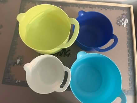 Photo of free Set Mixing Bowls (Upper West Side) #2