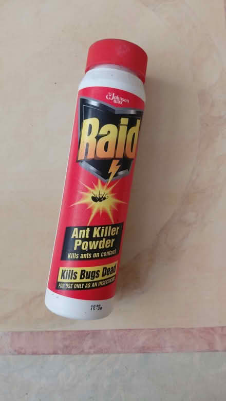 Photo of free Raid ant powder (Wallands Park BN7) #1