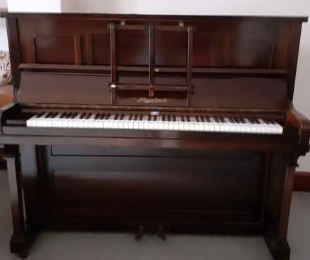 Photo of free Upright Piano (USK) #2