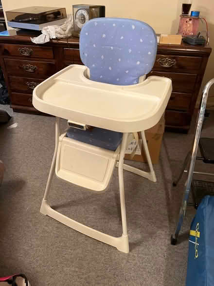 Photo of free Vintage highchair (Teaneck, NJ) #1
