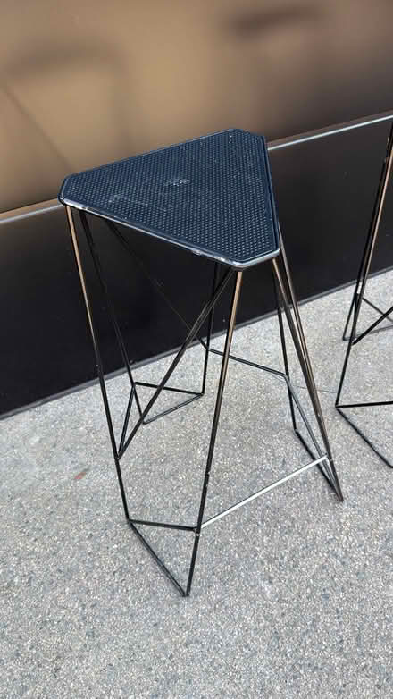 Photo of free Black designer metal bar stools (Arlesey SG15) #4