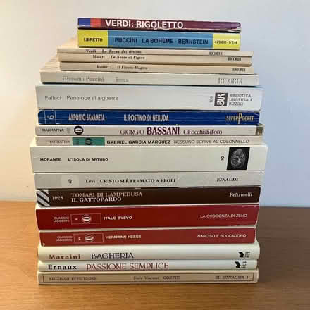 Photo of free books and librettos in ITALIAN (Bay Ridge, Brooklyn) #1