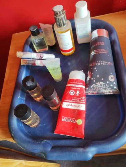 Photo of free Toiletries (Crosspool S10) #1