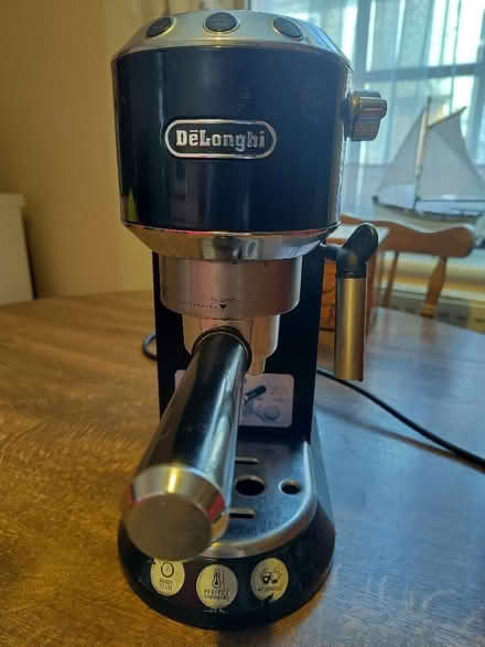 Photo of free DeLonghi Coffee Maker (Little Longstone DE45) #2