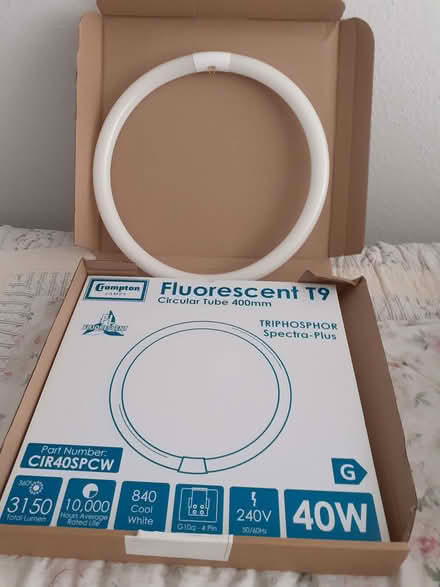 Photo of free Round bulb for a bathroom mirror (Witham CM8) #1