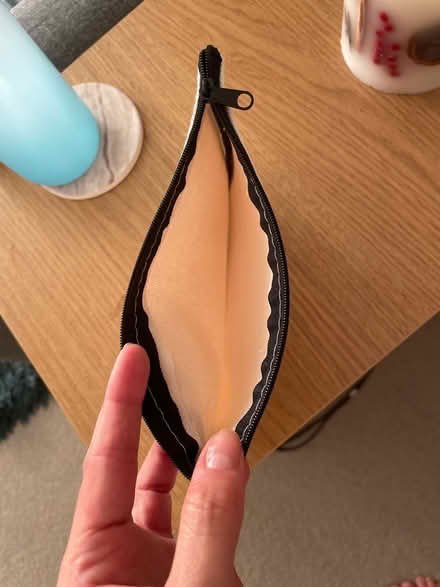 Photo of free Small cosmetic bag (SW11) #2
