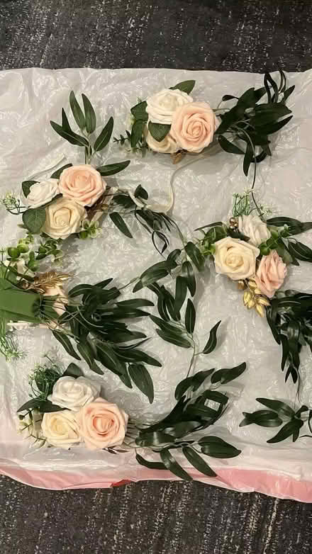 Photo of free 5 SilkRose flower arrangements (Bryn Mawr PA) #3