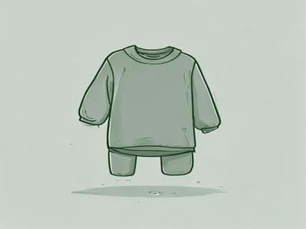 Photo of Kids clothes, (Heathryfold AB16) #1