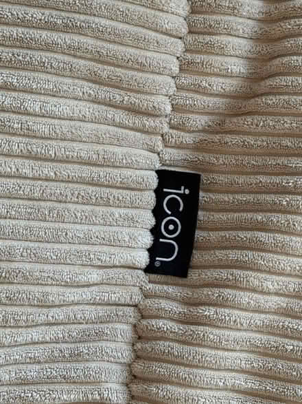 Photo of free Large bean bag (BS11) #4