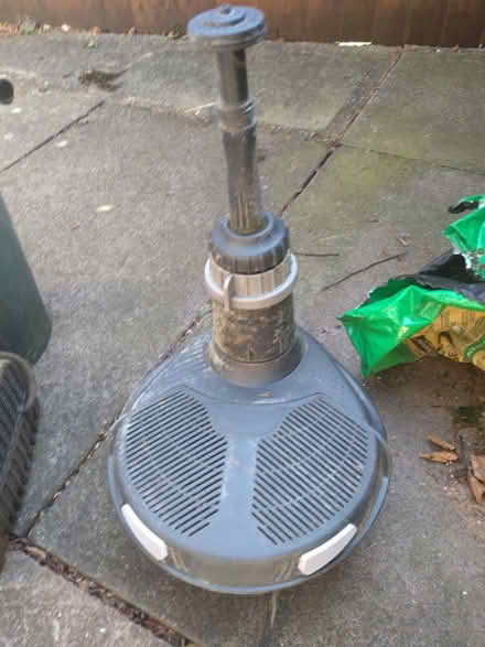 Photo of free Pond pumps (DE23 sinfin) #2