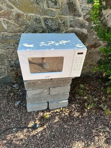 Photo of free Microwave oven (Burrington EX37) #2