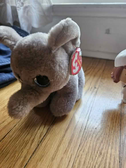 Photo of free Ty Elephant (E. Wilmette) #1