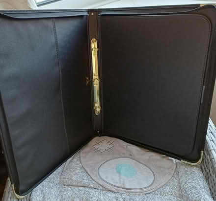 Photo of free A3 portfolio folder (Cam GL11) #2