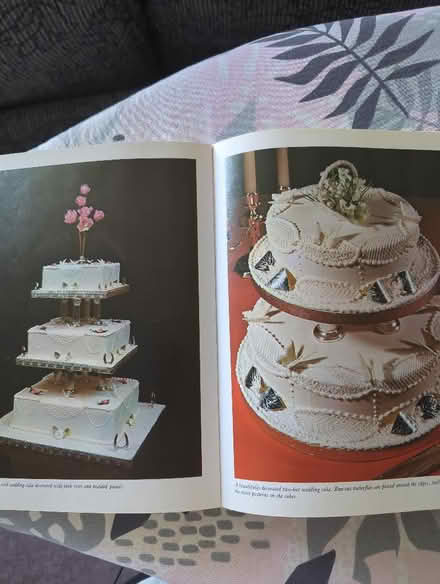 Photo of free Cake Decorating Book (Parson Cross S5) #2