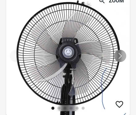 Photo of Fan (Kingsway, Derby DE22) #1