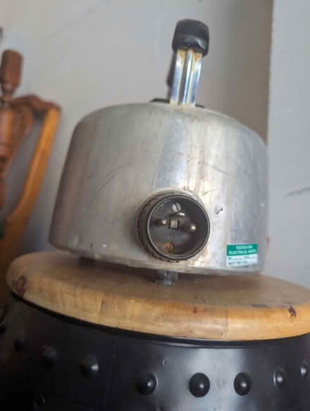 Photo of free Vintage aluminium electric kettle (Bedford Centre MK40) #3