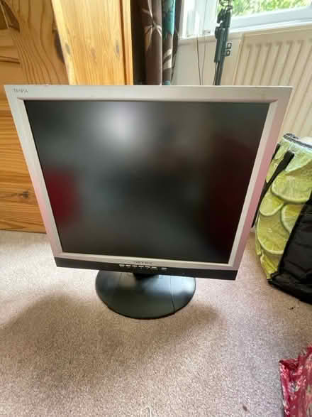 Photo of free Monitor (Stroud) #1