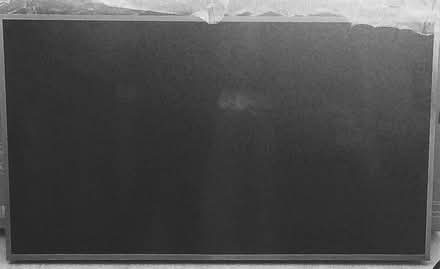 Photo of free 43" Samsung TV with Stand (West Swanzey) #3