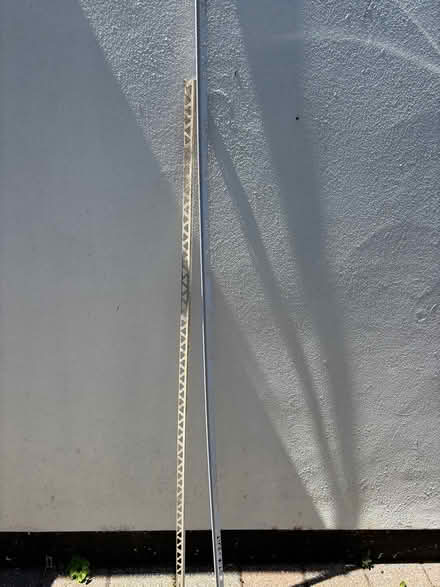 Photo of free White tile trim (Winfrith DT2) #1
