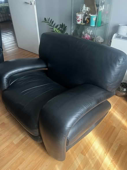 Photo of Three piece leather sofa (North Wembley) #3