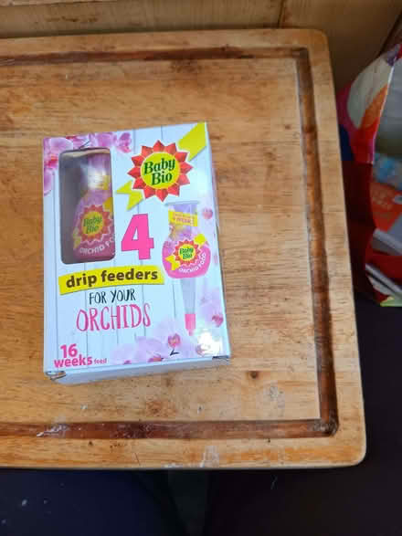 Photo of free 1 box of orchid drip feeders (New Park HG1) #1