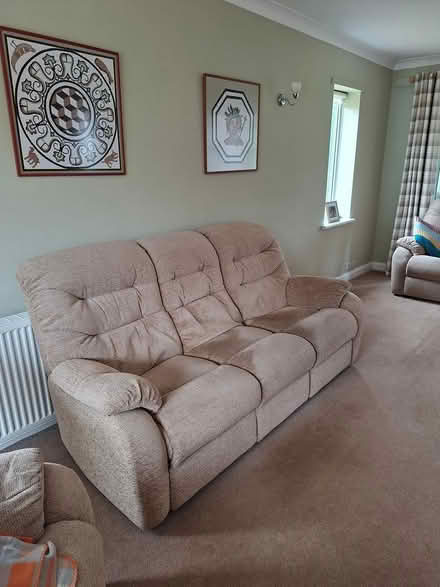 Photo of free 3 & 2 seater settees (HU10) #1