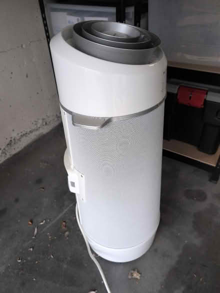 Photo of free Frigidaire Portable Air conditioner (El Cerrito) #3