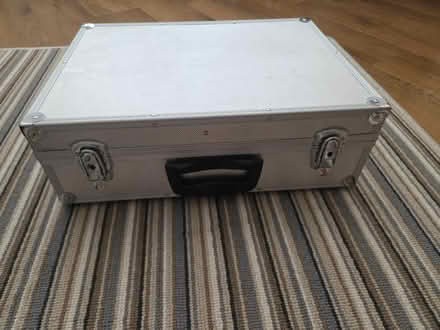 Photo of free Aluminium flight case (WR1 off The Tything) #1