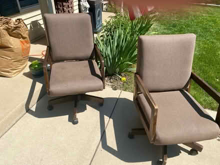 Photo of free Desk chairs, 78 rpm records, and… (Schaumburg) #1