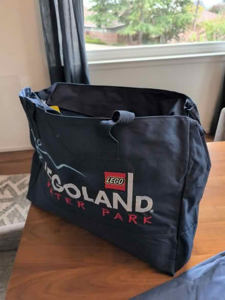 Photo of free 2 Legoland beach bags and 4 towels (El Cerrito) #3