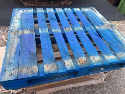 Photo of free Standard Wooden Pallet (Chargrove GL53) #1