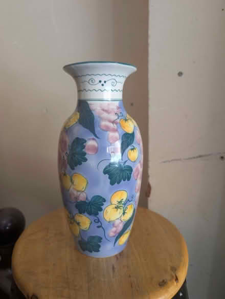 Photo of free Tall hand-painted ceramic vase (Bedford Centre MK40) #2