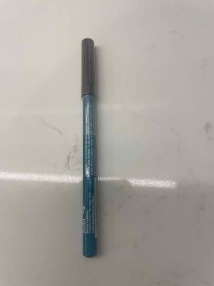 Photo of free Annabelle kohl blue eyeliner (Bayview/highway 7) #2