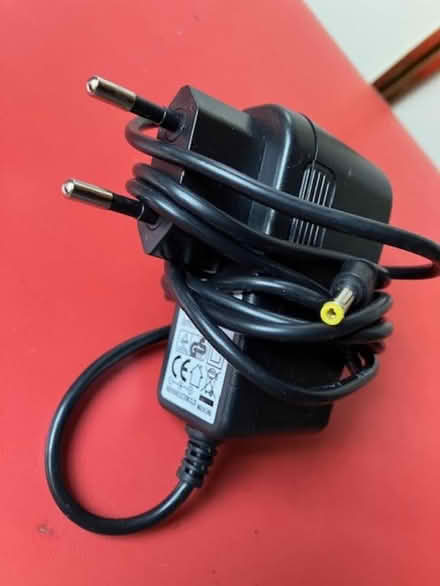 Photo of free EU plug: output 9 V input 100-240 V (south sunnyvale) #1