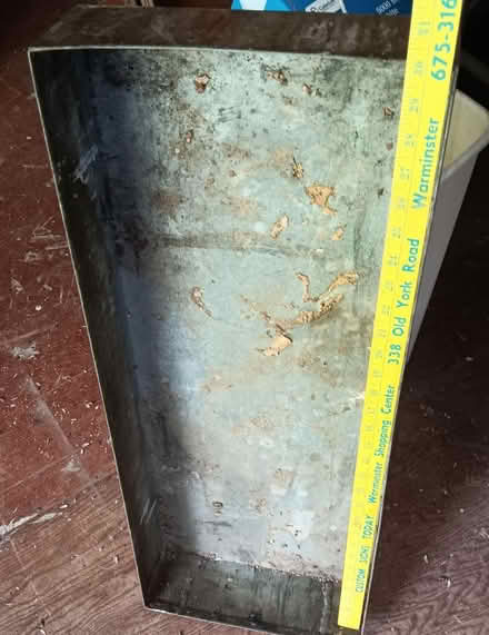 Photo of free Metal pan (19095) #1