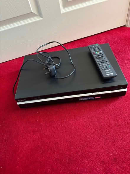 Photo of free Sony Freeview Recorder (East Morton BD20) #1