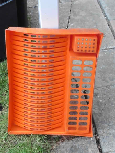Photo of free Plastic dish draining rack (Sheddingdean RH15) #2