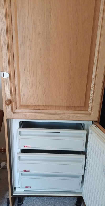 Photo of free Neff integrated fridge freezer (Chinnor / Radnage OX39 4) #2