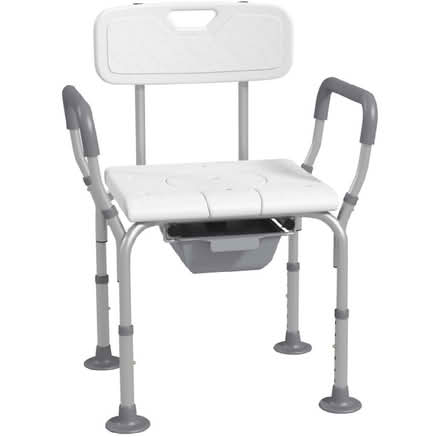 Photo of Commode (Greenisland BT38) #1