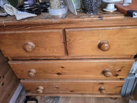 Photo of free Pine chest of drawers and mirror (Tollington way N7) #1