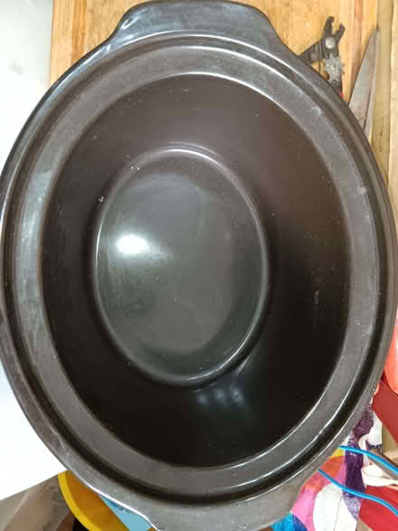 Photo of free 3.5 litre bowl for slow cooker (New Park HG1) #1