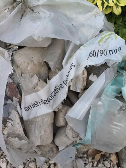 Photo of free Various sized pebbles (Brickhill MK41) #2
