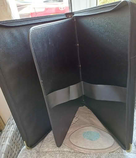 Photo of free A3 portfolio folder (Cam GL11) #3