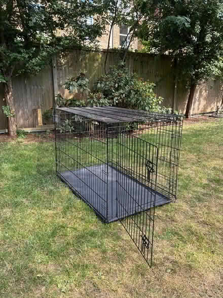Photo of free Large Dog Crate / Cage (Ealing Common W5) #2