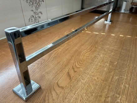 Photo of free metal towel rail (Greenbank CW8) #3
