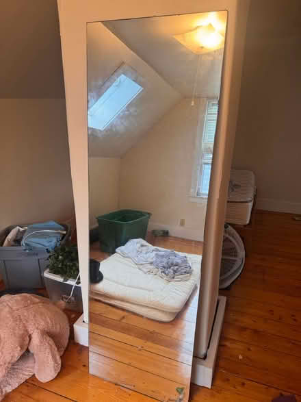 Photo of free Wall mirror with mounts (Weston) #1