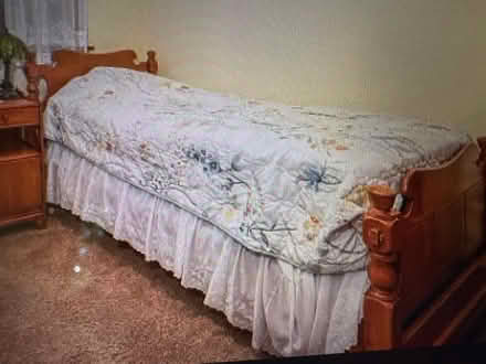 Photo of free Bedroom set (Flemington, nj) #2